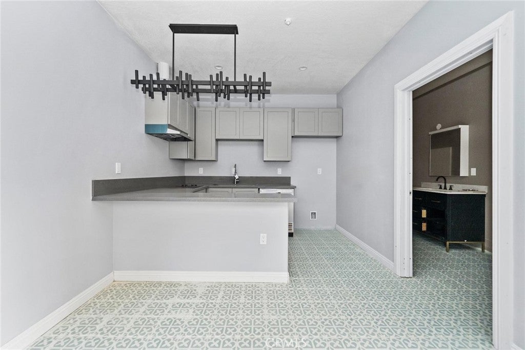 Victorville, California, 92392, United States, 4 Bedrooms Bedrooms, ,3 BathroomsBathrooms,Residential,For Sale,2036507