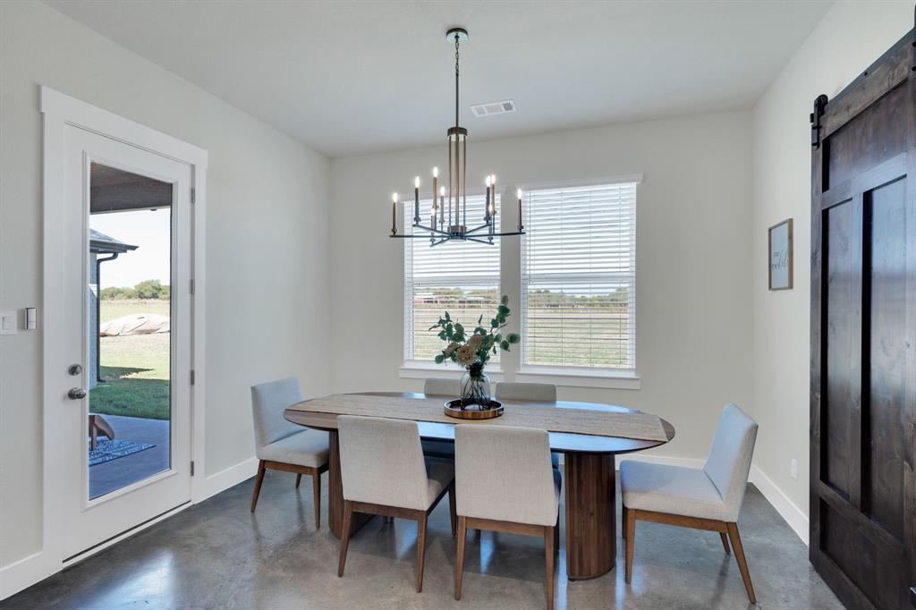 Waxahachie, Texas, 75167, United States, 4 Bedrooms Bedrooms, ,2 BathroomsBathrooms,Residential,For Sale,1975202