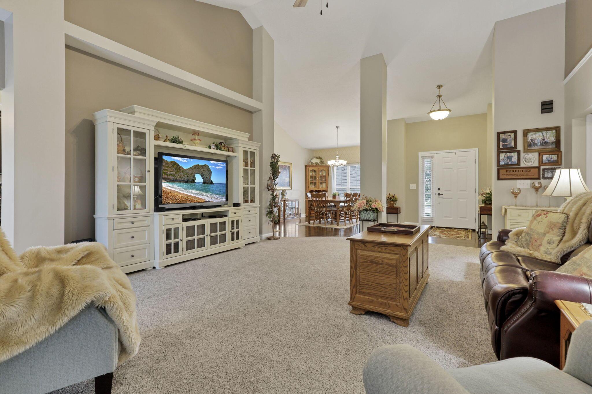 Pickerington, Ohio, 43147, United States, 3 Bedrooms Bedrooms, ,2 BathroomsBathrooms,Residential,For Sale,1973928