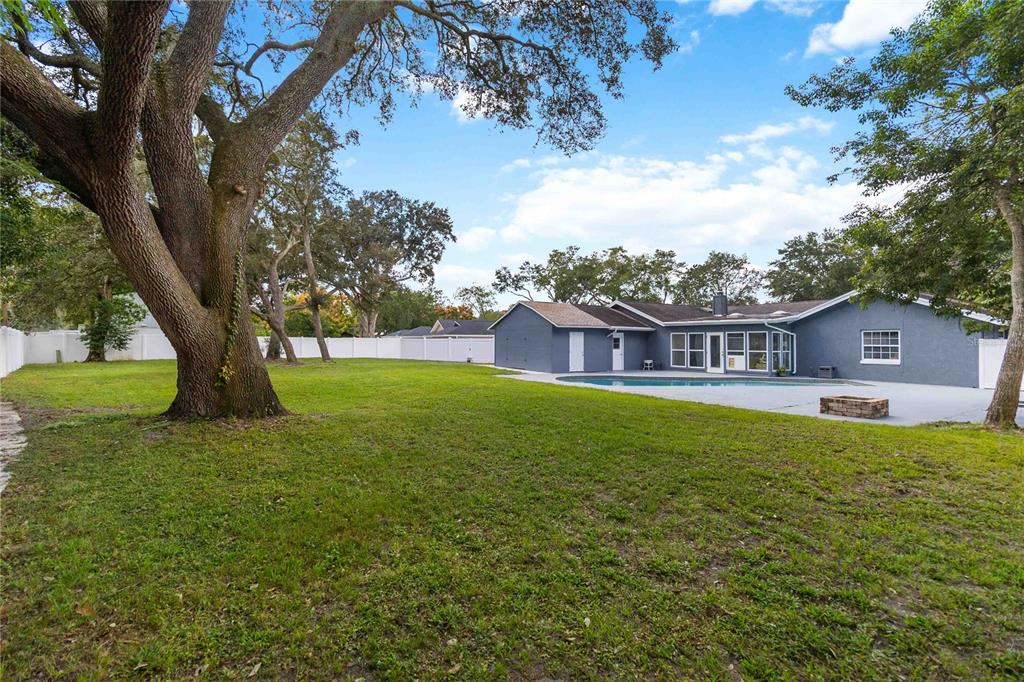 Winter Springs, Florida, 32708, United States, 4 Bedrooms Bedrooms, ,2 BathroomsBathrooms,Residential,For Sale,1968869