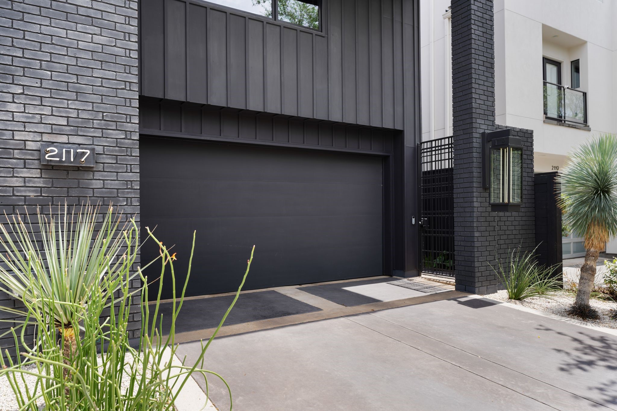  2117 Elmen Street B - 物件實景