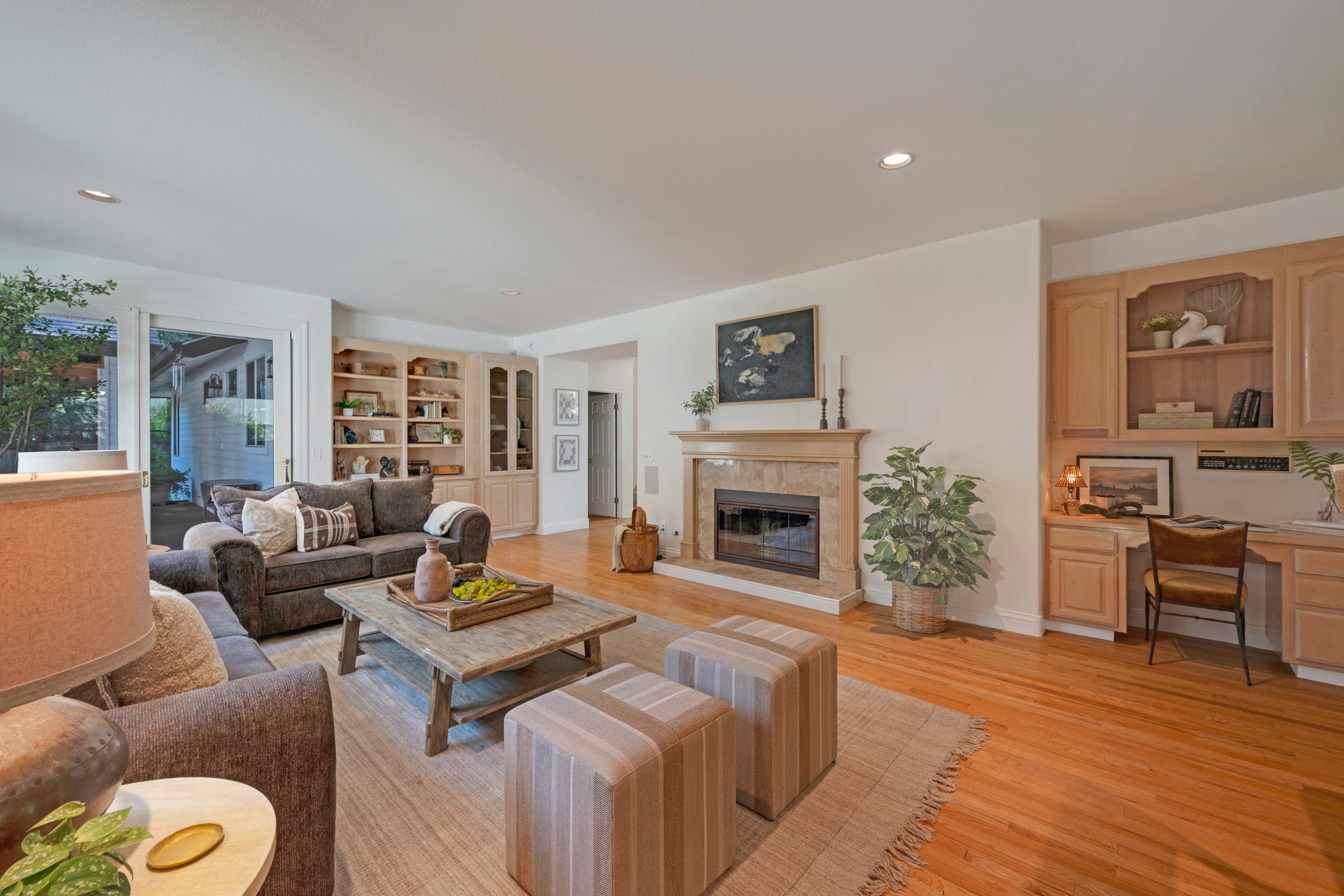  934 Fairway Drive - 物件實景