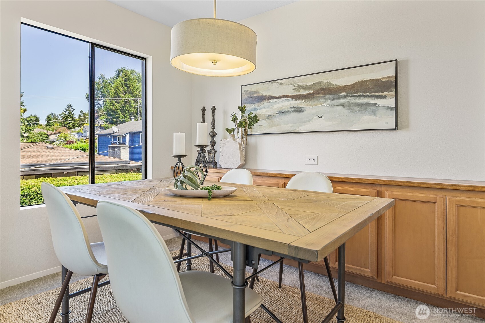 Seattle, Washington, 98199, United States, 2 Bedrooms Bedrooms, ,2 BathroomsBathrooms,Residential,For Sale,1848427
