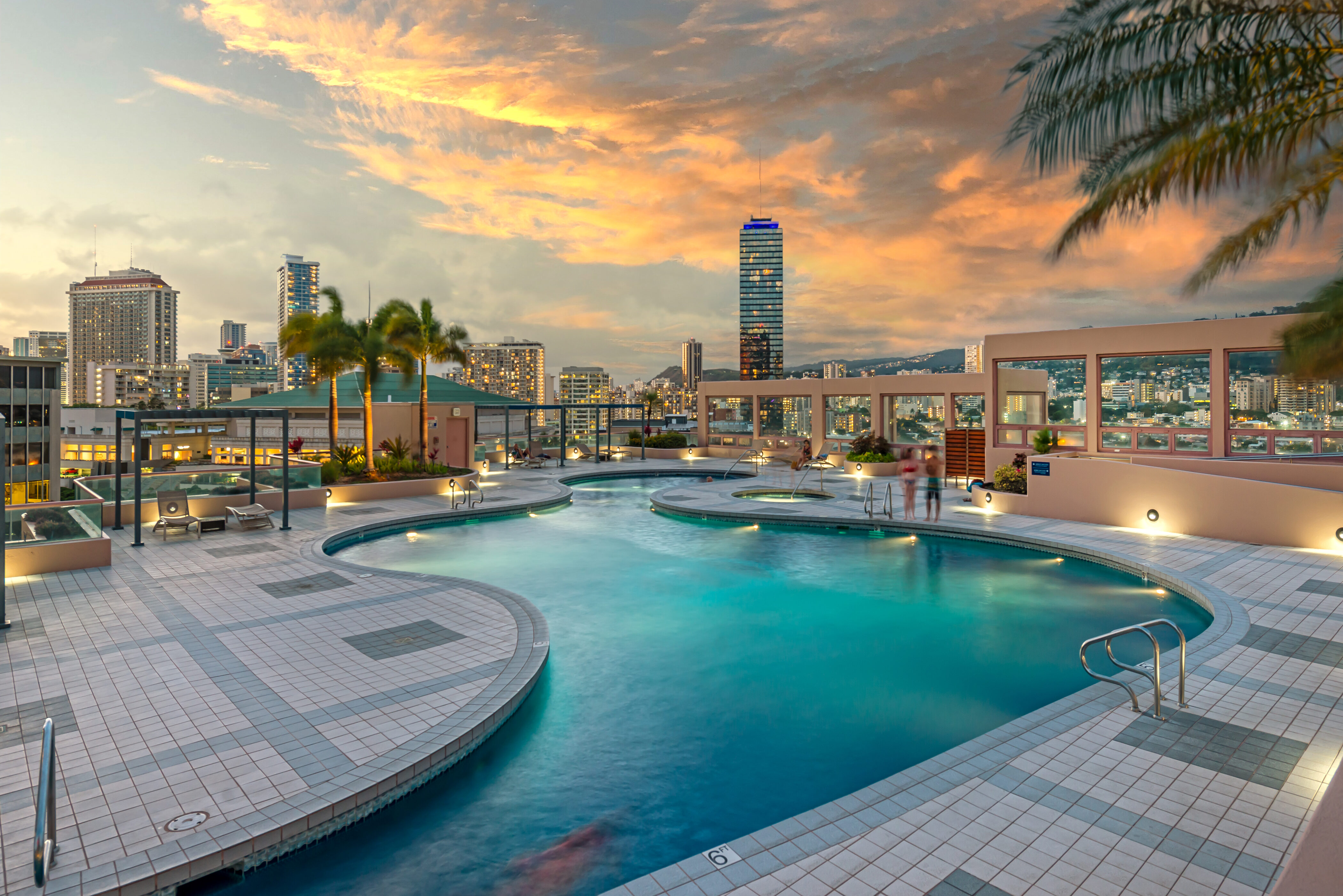 Honolulu, Hawaii, 96815, United States, 3 Bedrooms Bedrooms, ,3 BathroomsBathrooms,Residential,For Sale,1983935