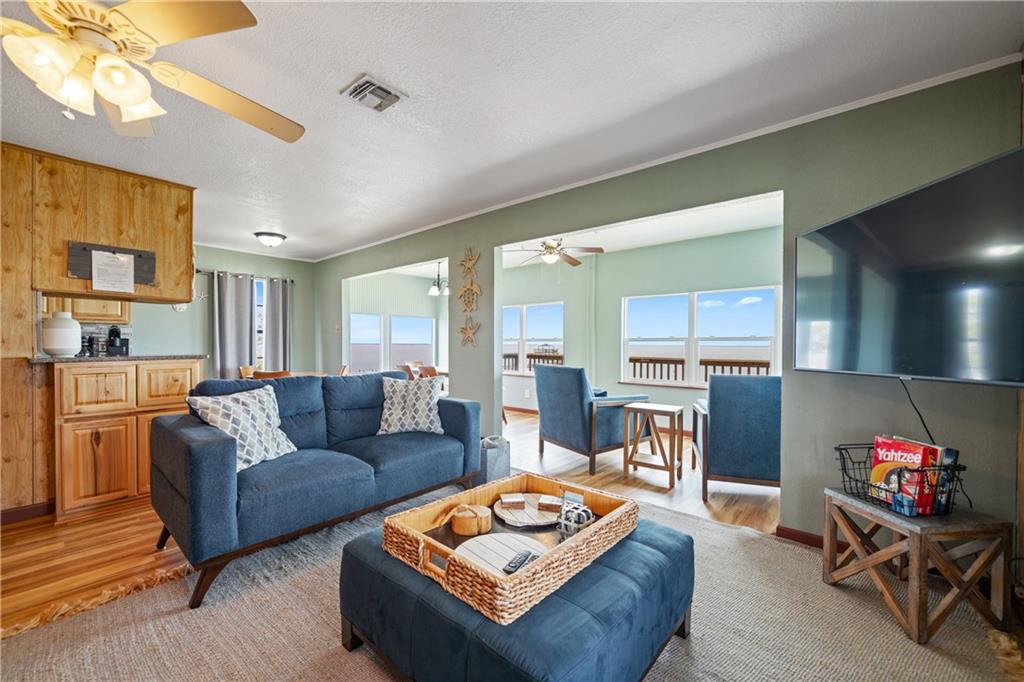 Riviera, Texas, 78379, United States, 3 Bedrooms Bedrooms, ,2 BathroomsBathrooms,Residential,For Sale,1857703