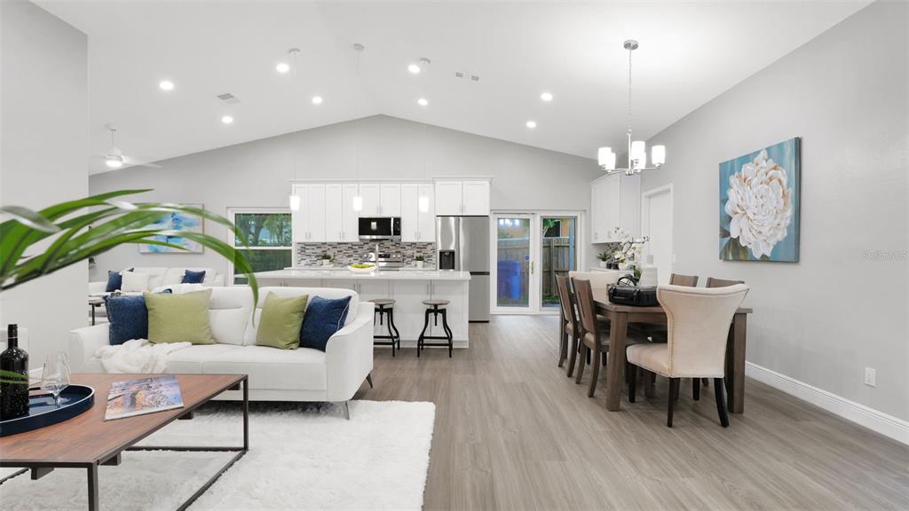 Oviedo, Florida, 32765, United States, 3 Bedrooms Bedrooms, ,2 BathroomsBathrooms,Residential,For Sale,1855971