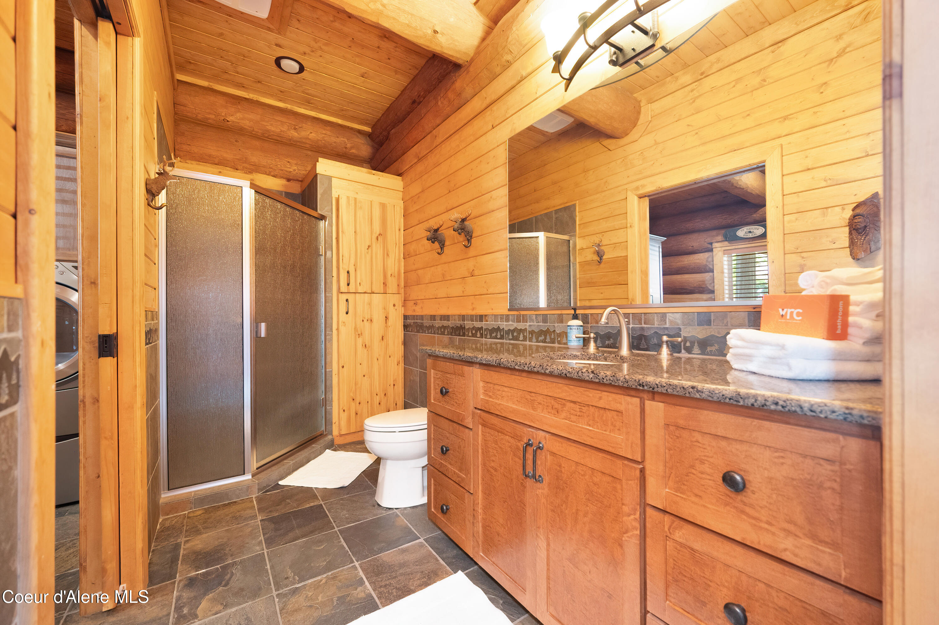 Kingston, Idaho, 83839, United States, 5 Bedrooms Bedrooms, ,Residential,For Sale,1989551