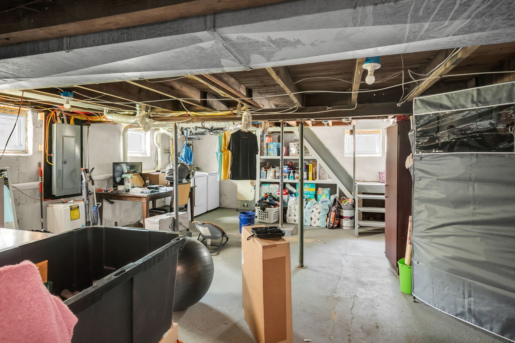  Renovated ranch on an oversized lot - 物件實景