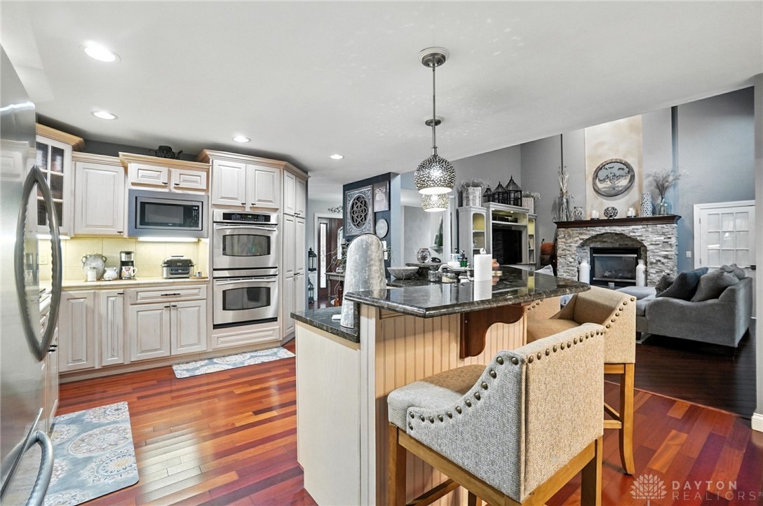Springfield Twp, Ohio, 45504, United States, 3 Bedrooms Bedrooms, ,2 BathroomsBathrooms,Residential,For Sale,1910892