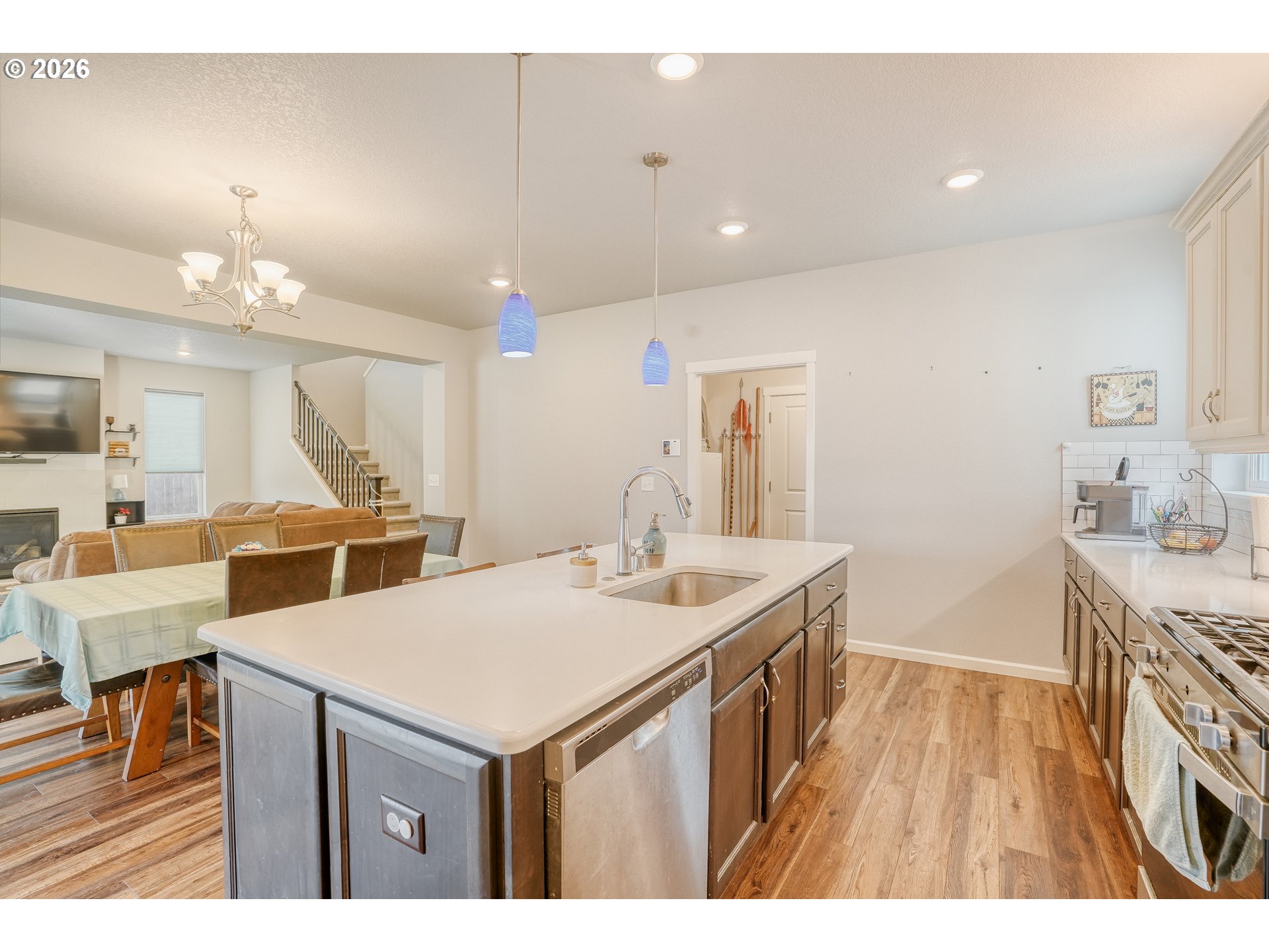 Vancouver, Washington, 98682, United States, 4 Bedrooms Bedrooms, ,2 BathroomsBathrooms,Residential,For Sale,2035283