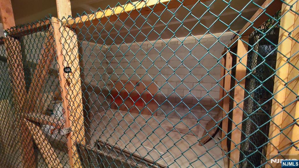 Mahwah, New Jersey, 07430, United States, 2 Bedrooms Bedrooms, ,2 BathroomsBathrooms,Residential,For Sale,1906473