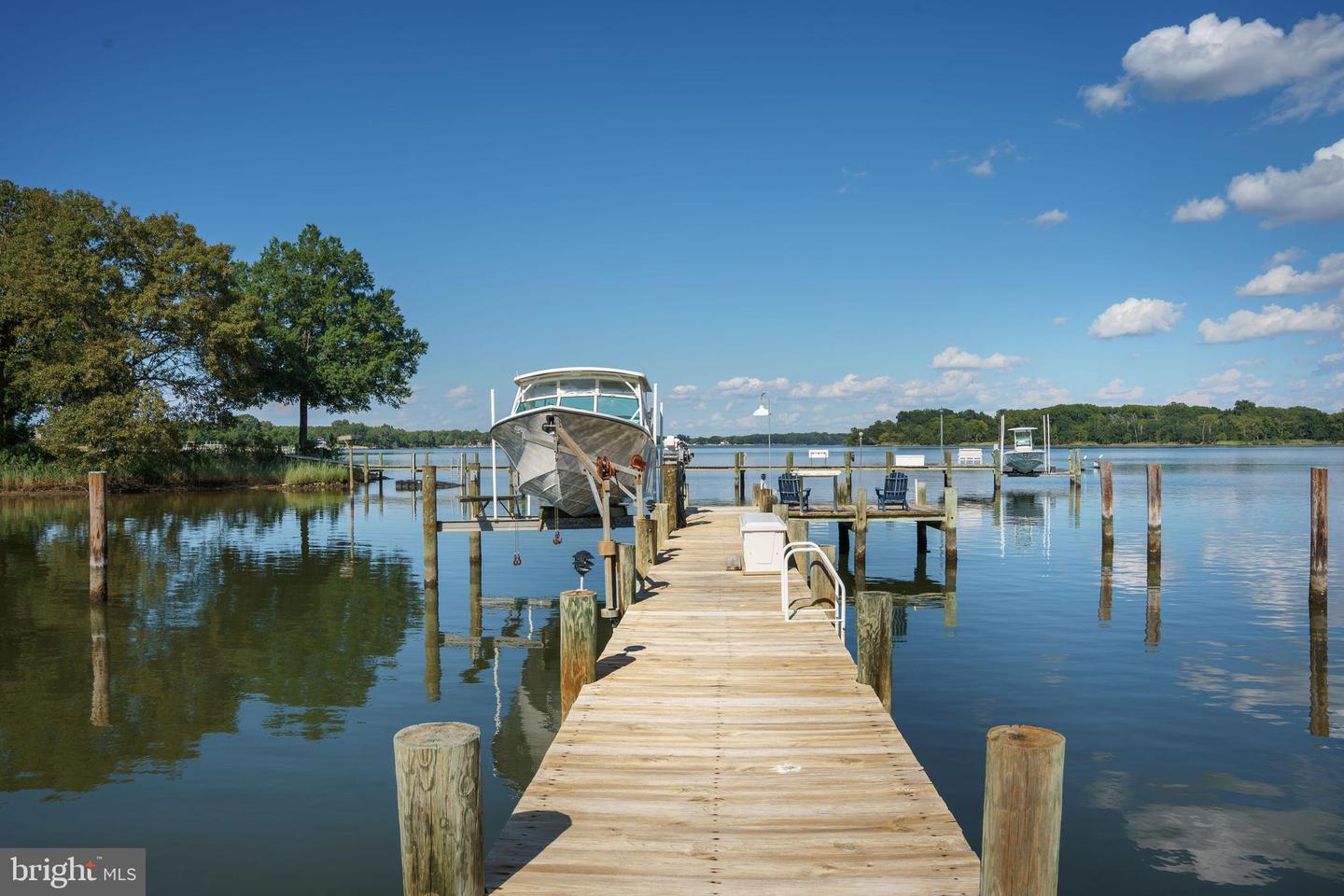 Queenstown, Maryland, 21658, United States, 5 Bedrooms Bedrooms, ,6 BathroomsBathrooms,Residential,For Sale,1940127
