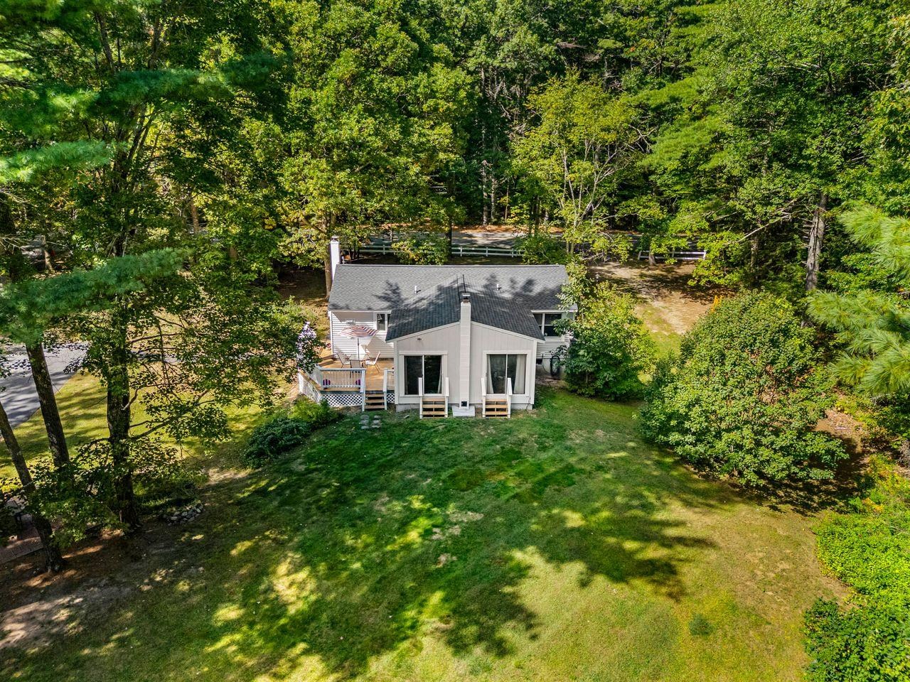 Amherst, New Hampshire, 03031, United States, 2 Bedrooms Bedrooms, ,1 BathroomBathrooms,Residential,For Sale,1996144