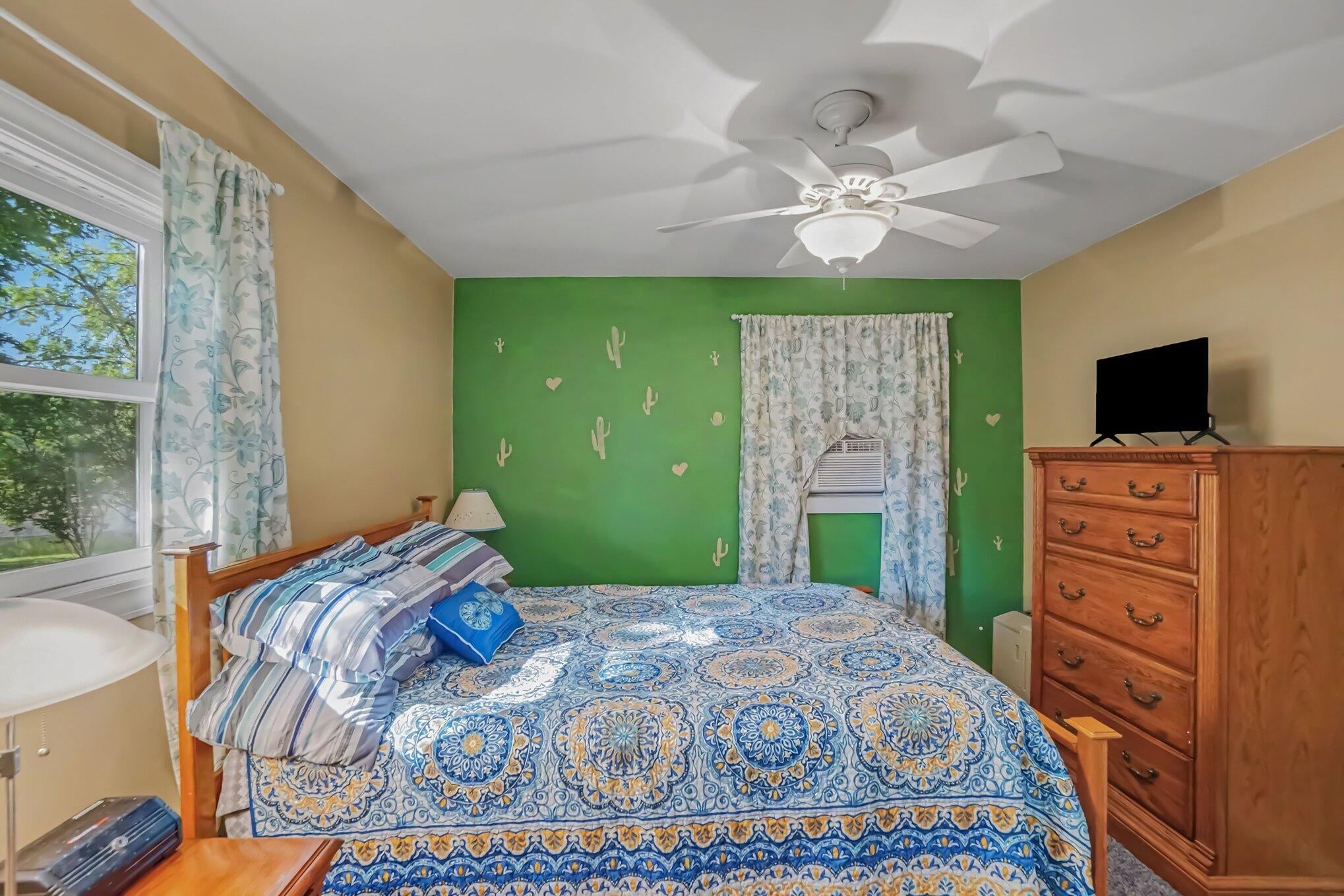 Park Pl, Barryton, MI 49305