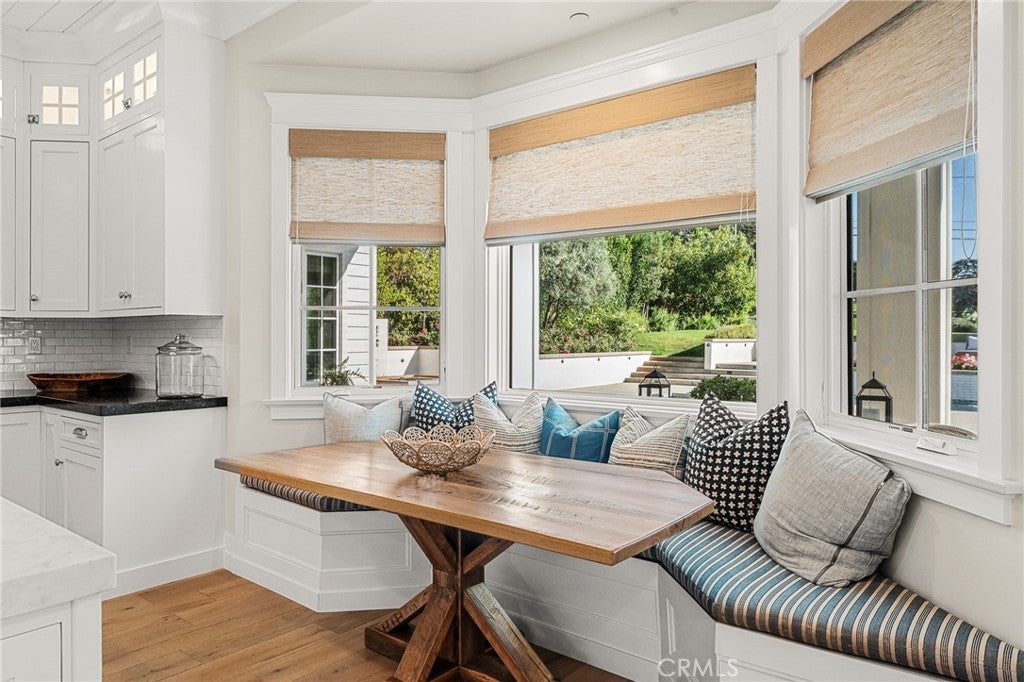 Redlands, California, 92373, United States, 5 Bedrooms Bedrooms, ,6 BathroomsBathrooms,Residential,For Sale,1984155