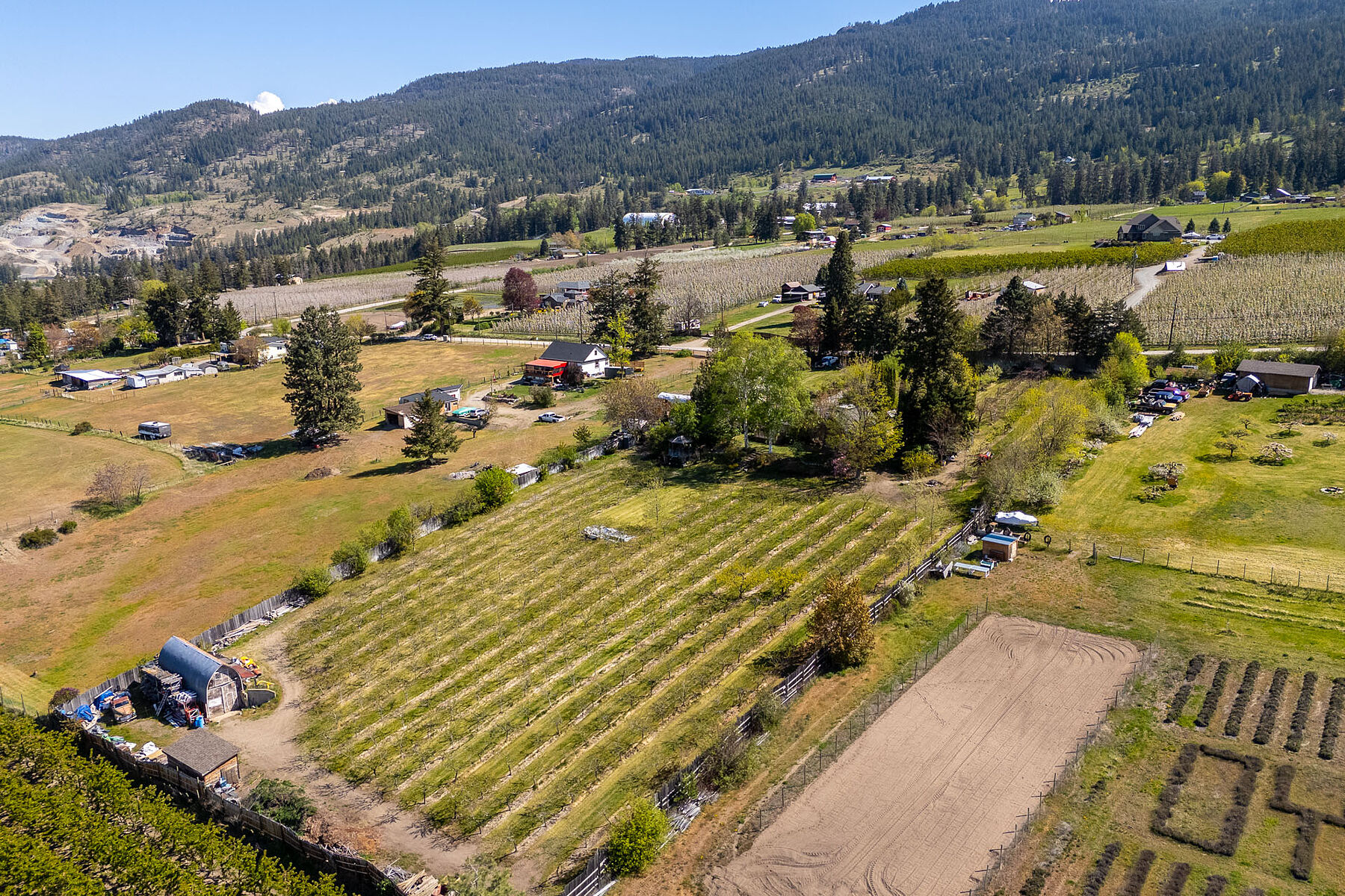  2.63 Acres in Oyama - 物件實景