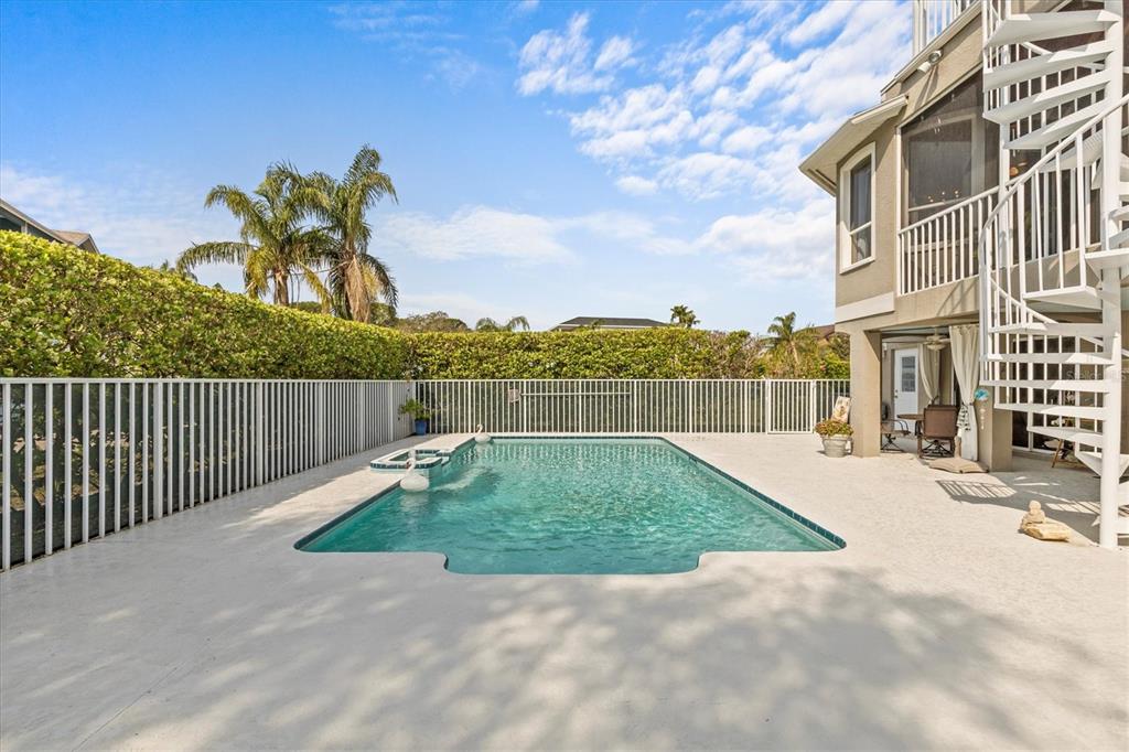 Tarpon Springs, Florida, 34689, United States, 3 Bedrooms Bedrooms, ,2 BathroomsBathrooms,Residential,For Sale,1751441