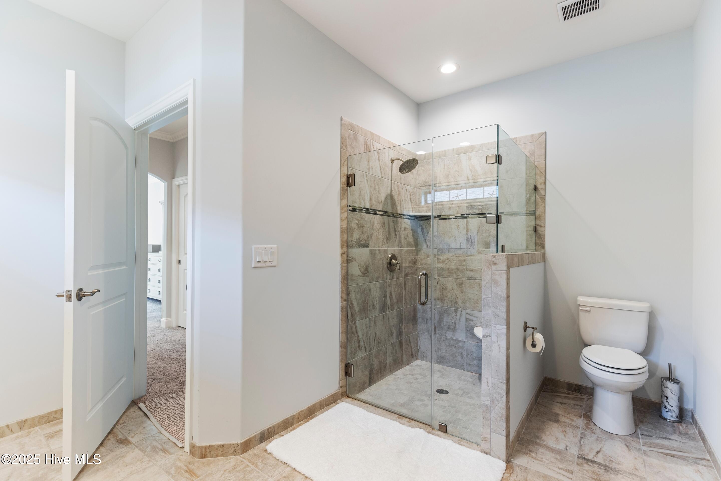 Castle Hayne, North Carolina, 28429, United States, 4 Bedrooms Bedrooms, ,3 BathroomsBathrooms,Residential,For Sale,1898806