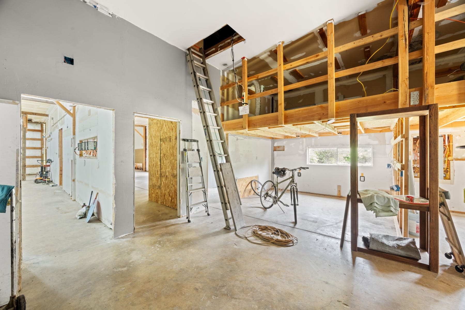  15693 S HIDDEN RD Mulino, OR 97042 - 物件實景
