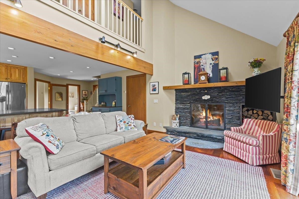 Stowe, Vermont, 05672, United States, 4 Bedrooms Bedrooms, ,3 BathroomsBathrooms,Residential,For Sale,1867745