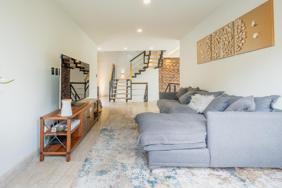 blvd bellavista, Atizapán de Zaragoza, Estado de méxico, 52994, Mexico, 3 Bedrooms Bedrooms, ,4 BathroomsBathrooms,Residential,For Sale,blvd bellavista,1672007