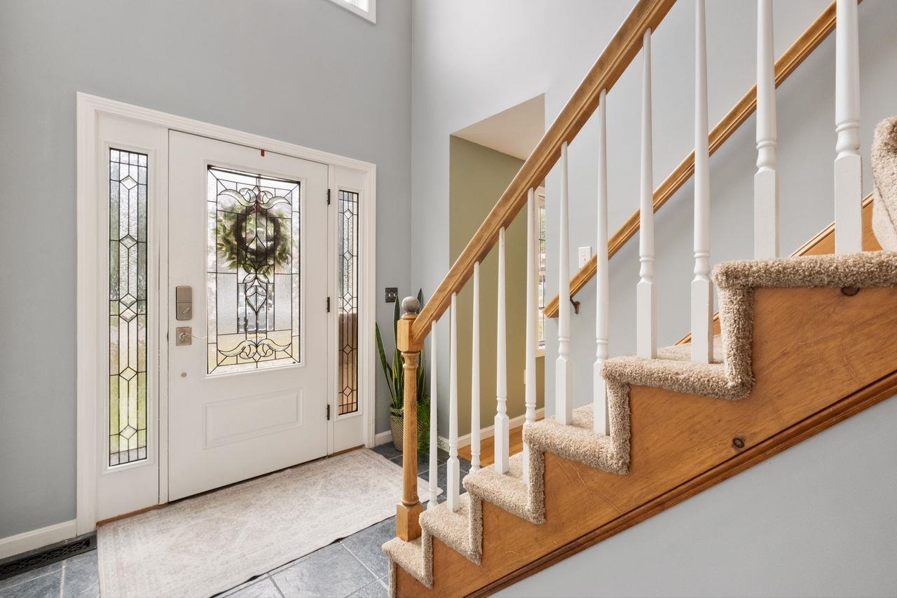 Hudson, New Hampshire, 03051, United States, 3 Bedrooms Bedrooms, ,2 BathroomsBathrooms,Residential,For Sale,1940270