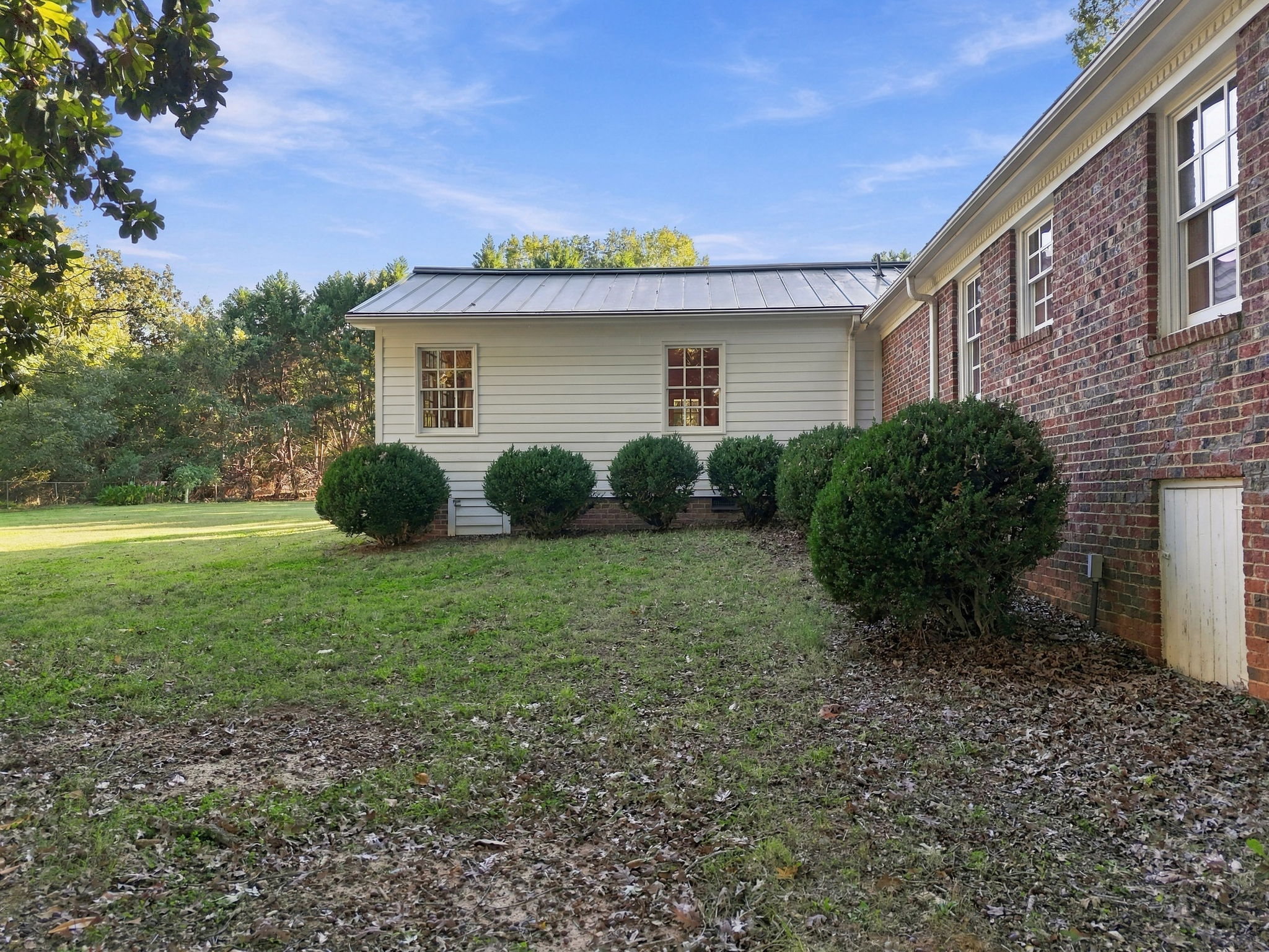  6700 Valley Lake Drive, Raleigh, NC 27612 - 物件實景