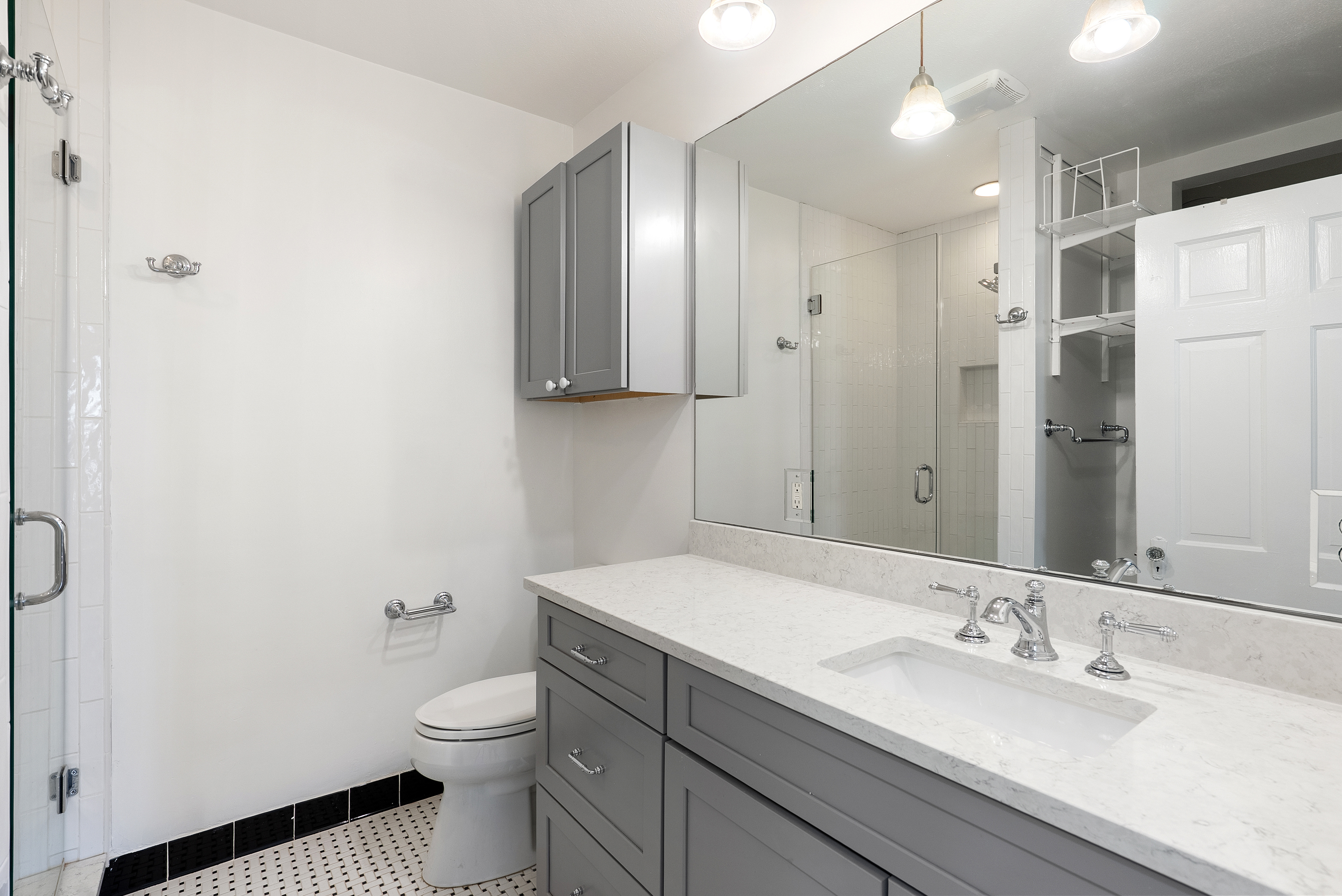  Charming Hyde Park Bungalow with ADU - 物件實景