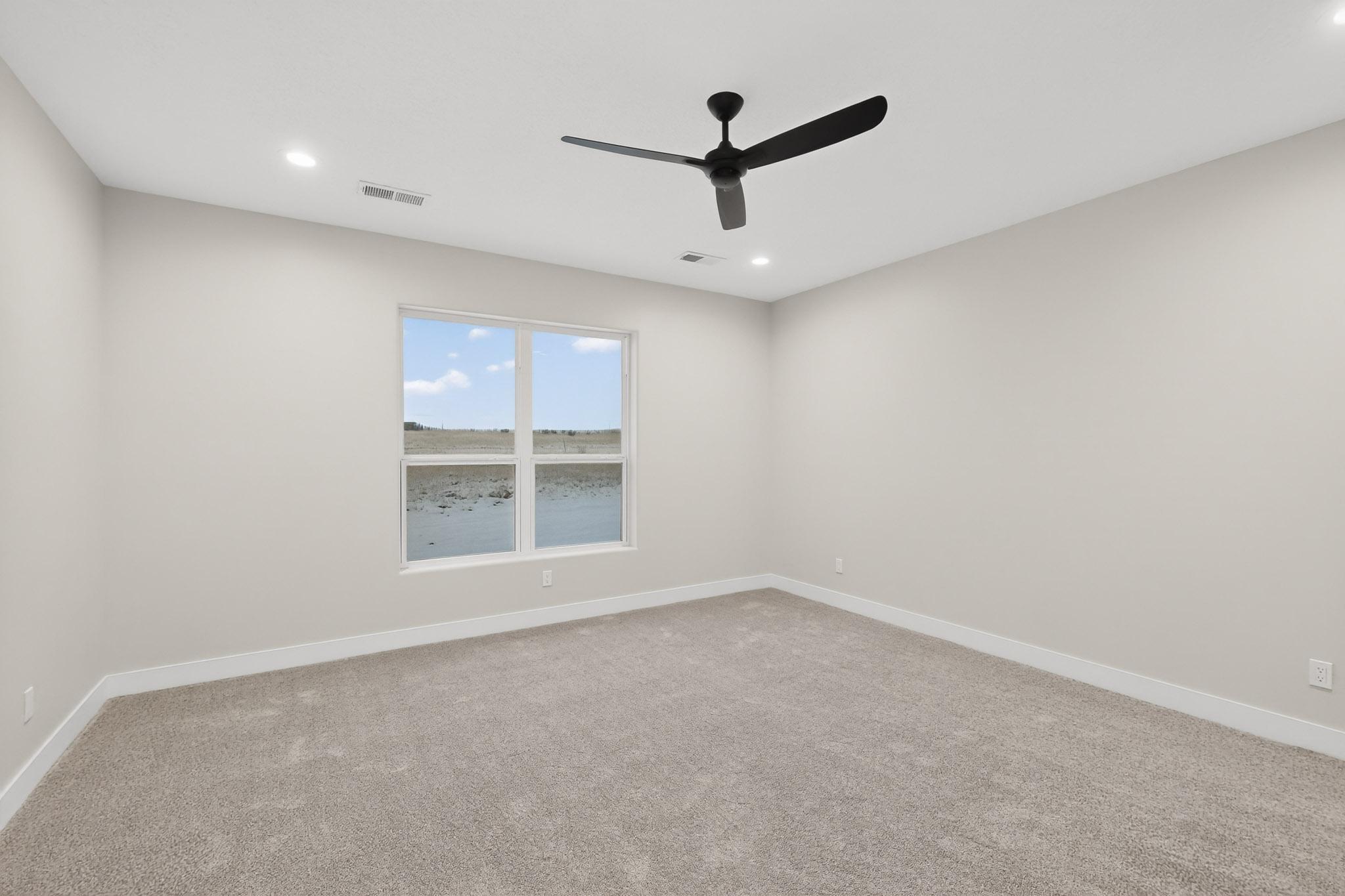 Edgewood, New Mexico, 87105, United States, 3 Bedrooms Bedrooms, ,3 BathroomsBathrooms,Residential,For Sale,2002461