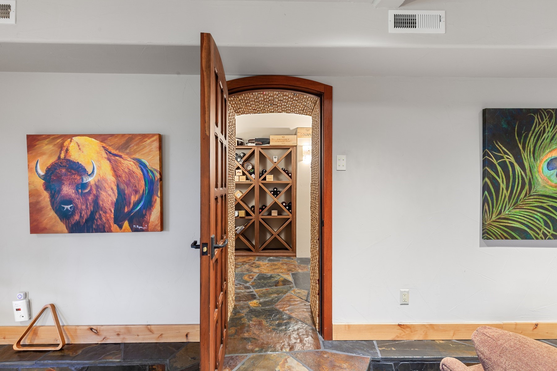  Log Estate overlooking Lake Coeur d