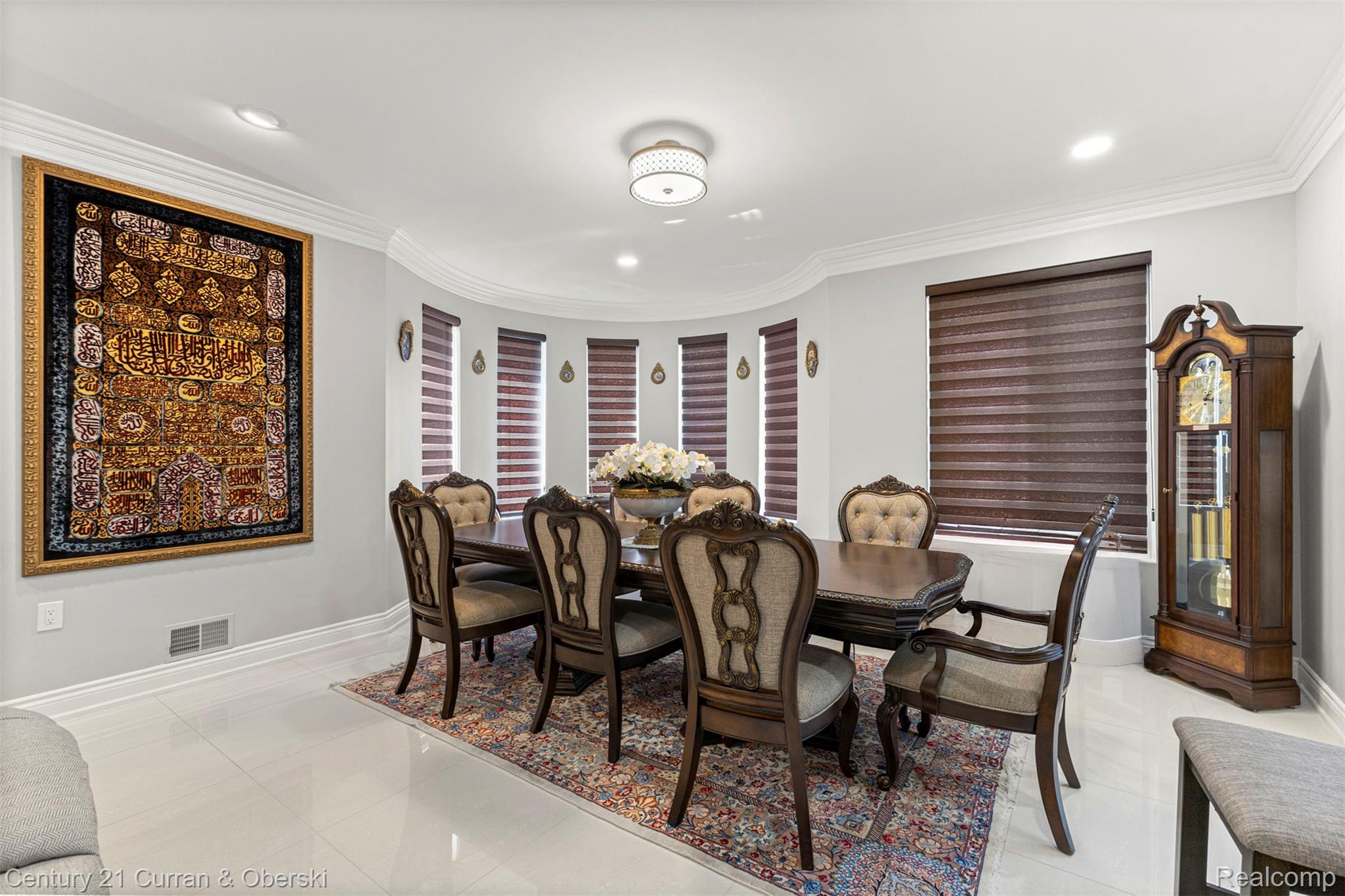 Dearborn Heights, Michigan, 48127, United States, 4 Bedrooms Bedrooms, ,5 BathroomsBathrooms,Residential,For Sale,1974066