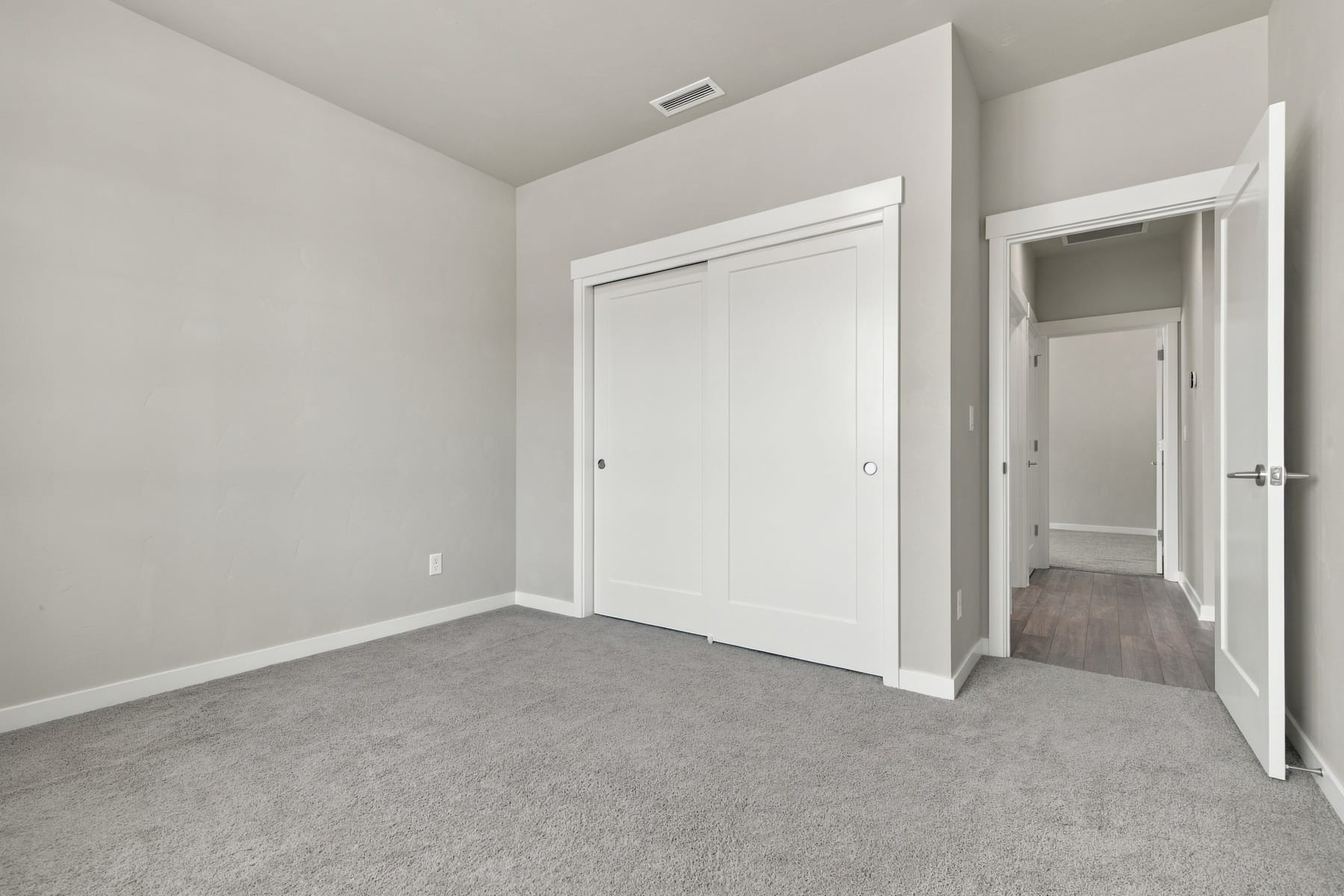  4278 SE 63RD AVE Hillsboro, OR 97123 - 物件實景