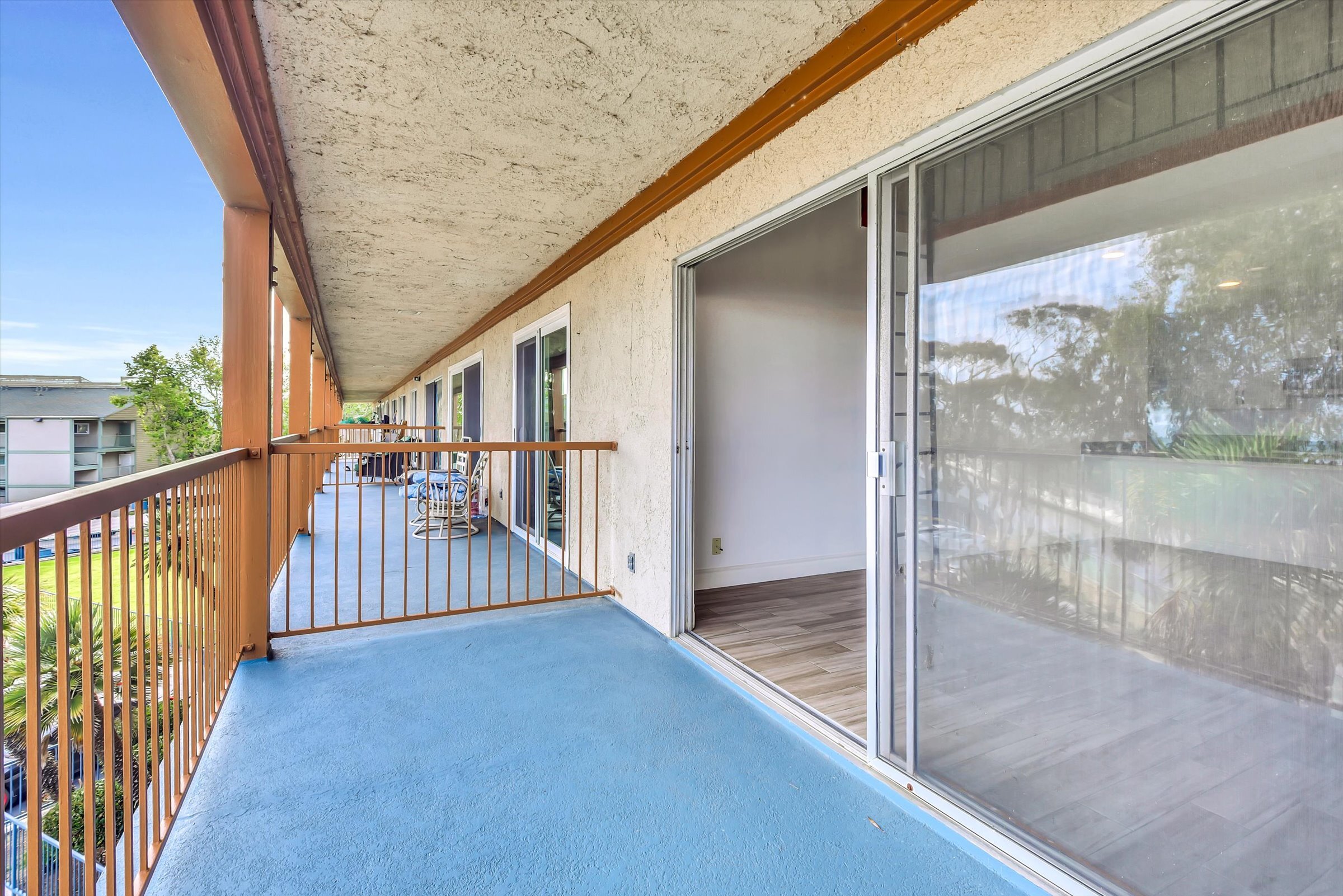  948 Lighthouse Way - 物件實景