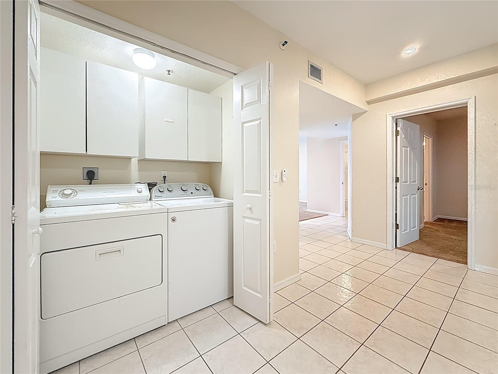 Madeira Beach, Florida, 33708, United States, 2 Bedrooms Bedrooms, ,2 BathroomsBathrooms,Residential,For Sale,1985682