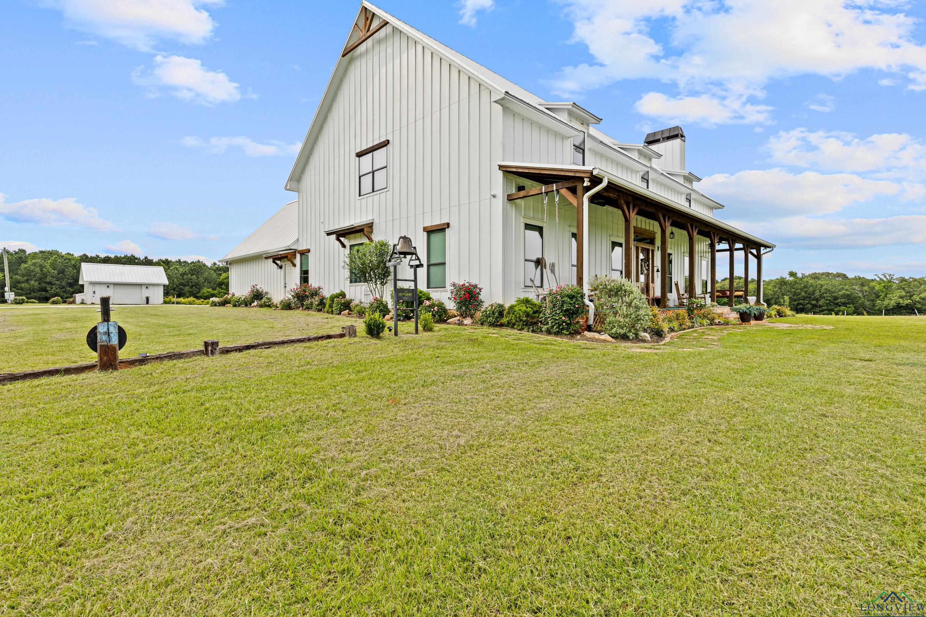 Jefferson, Texas, 75657, United States, 4 Bedrooms Bedrooms, ,4 BathroomsBathrooms,Residential,For Sale,1859470