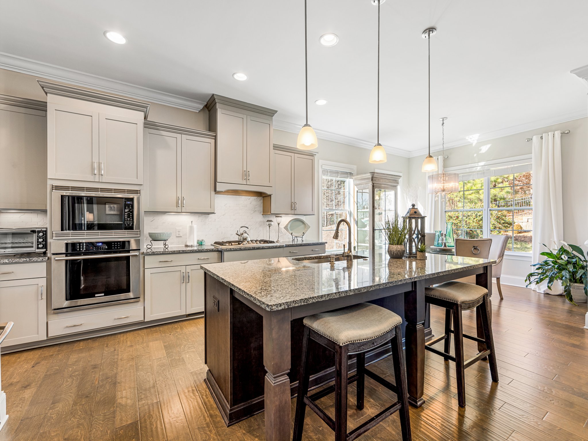 Mount Holly, North Carolina, 28120, United States, 4 Bedrooms Bedrooms, ,4 BathroomsBathrooms,Residential,For Sale,1927922