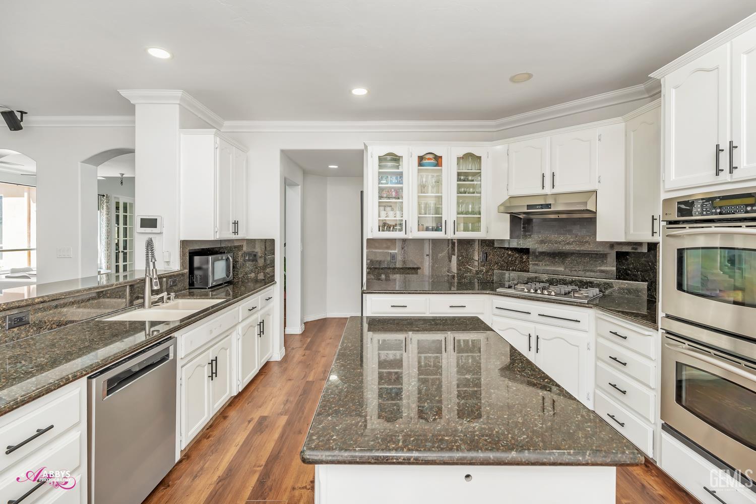 Bakersfield, California, 93311, United States, 5 Bedrooms Bedrooms, ,4 BathroomsBathrooms,Residential,For Sale,1846701