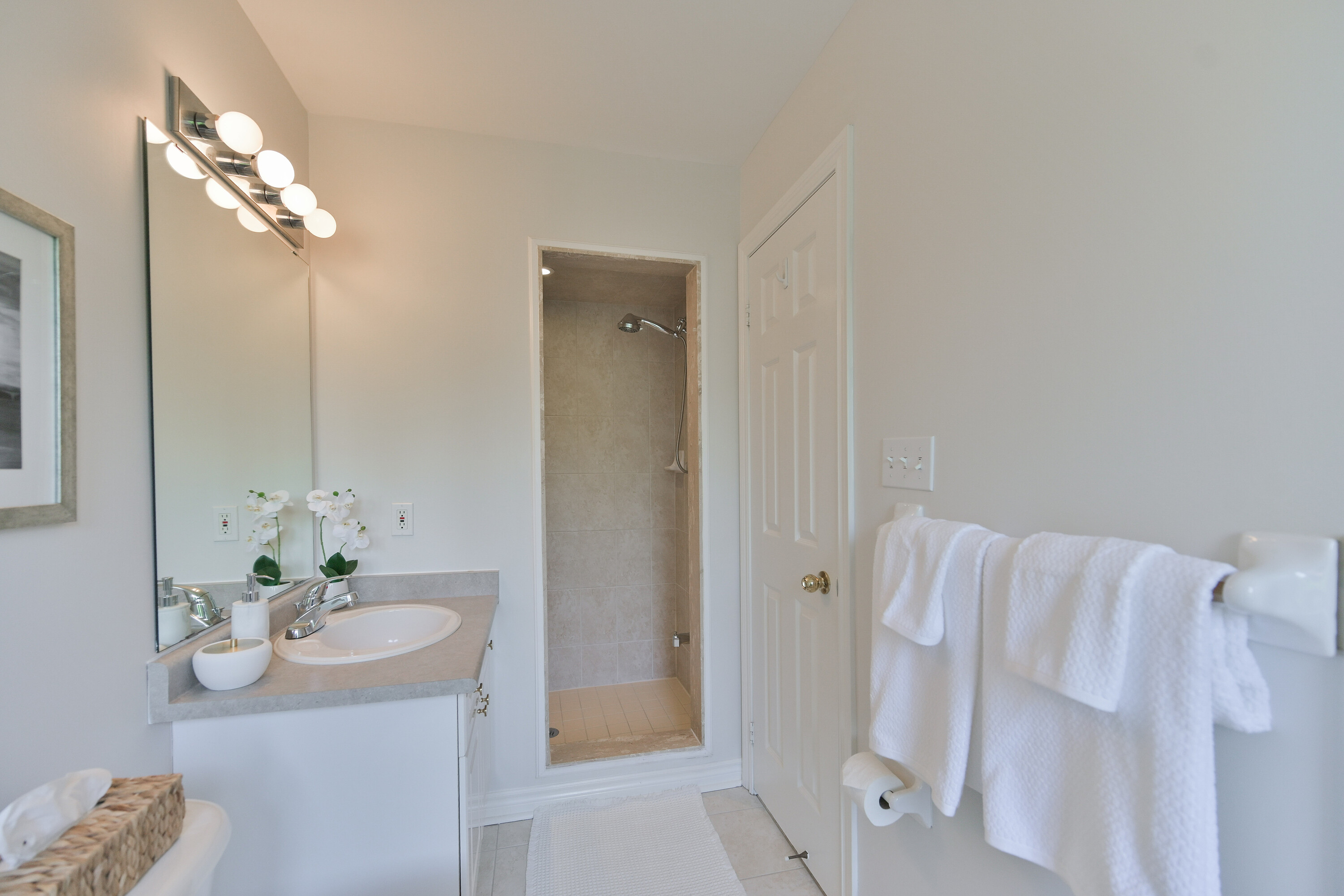  Elegant Brownstone Townhome - 物件實景