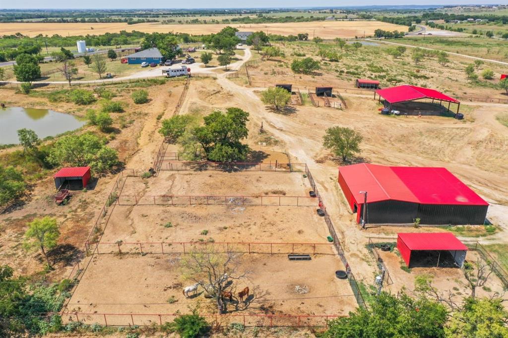 Sanger, Texas, 76266, United States, 9 Bedrooms Bedrooms, ,8 BathroomsBathrooms,Residential,For Sale,1998686