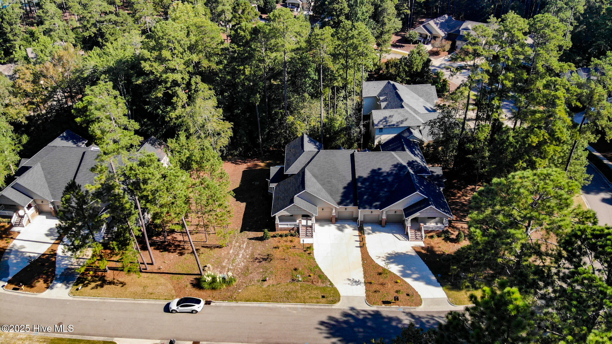 Pinehurst, North Carolina, 28374, United States, 4 Bedrooms Bedrooms, ,4 BathroomsBathrooms,Residential,For Sale,1895697
