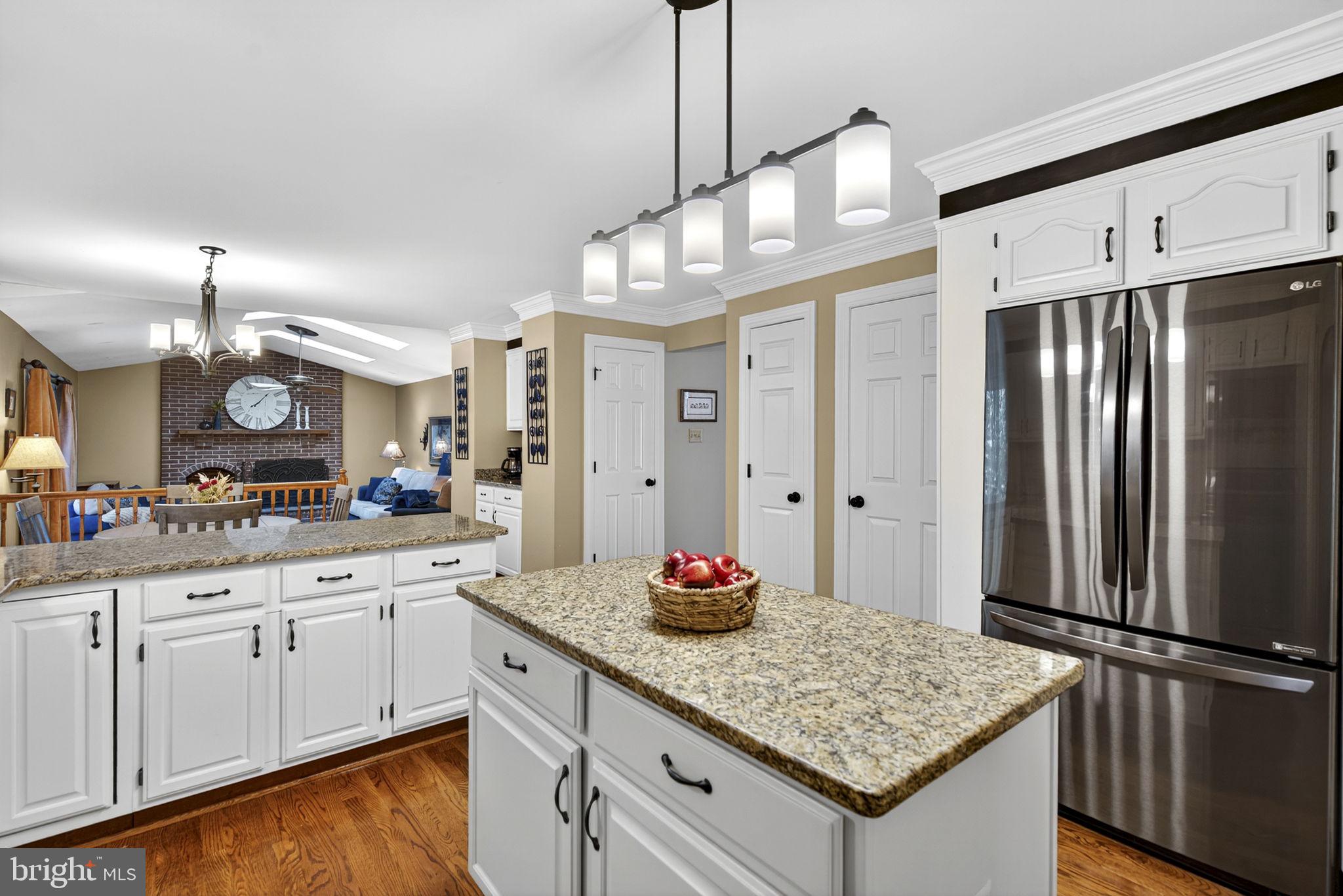 Warrenton, Virginia, 20187, United States, 4 Bedrooms Bedrooms, ,4 BathroomsBathrooms,Residential,For Sale,1976387