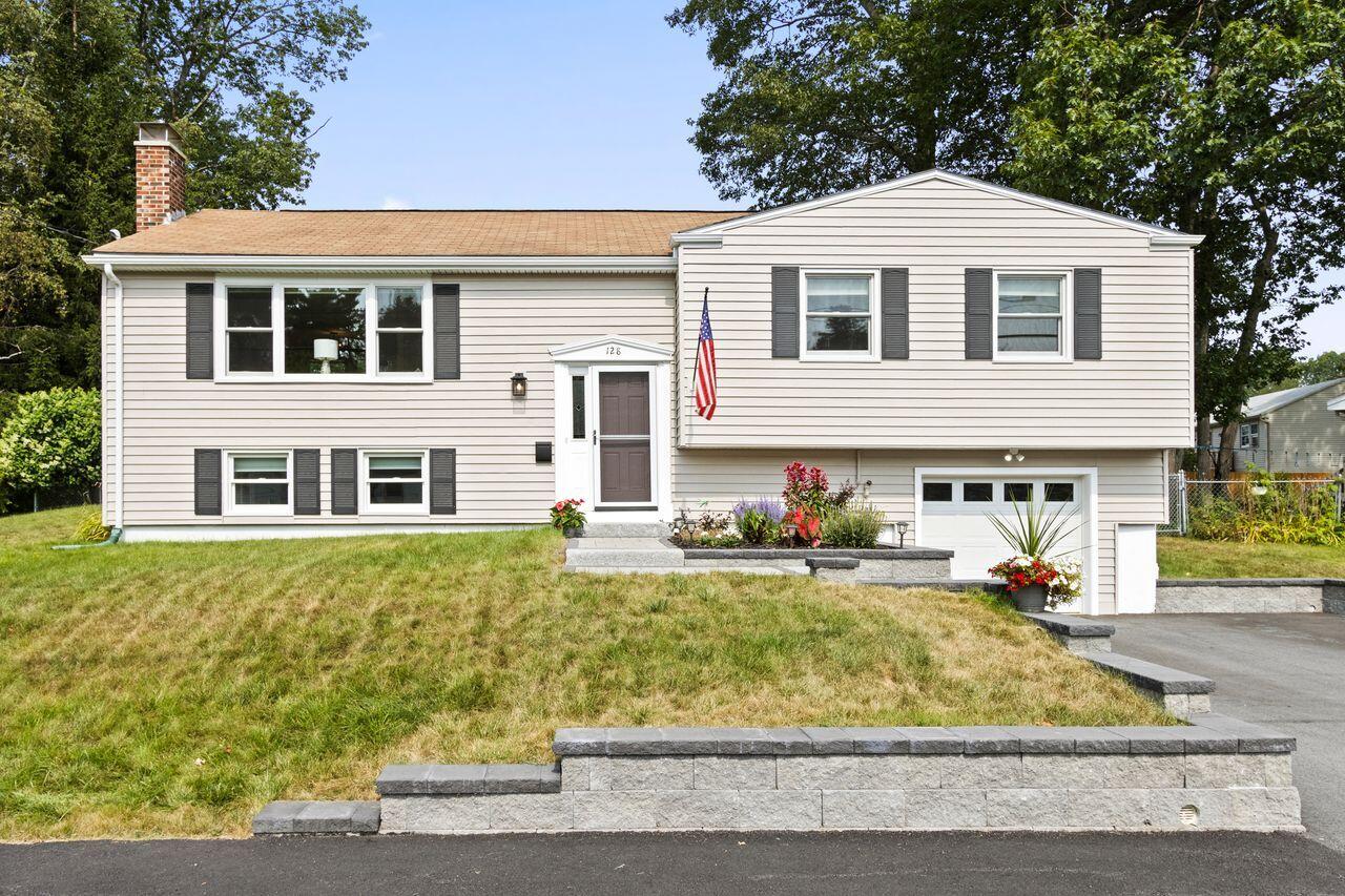 Portland, Maine, 04102, United States, 4 Bedrooms Bedrooms, ,2 BathroomsBathrooms,Residential,For Sale,1918593