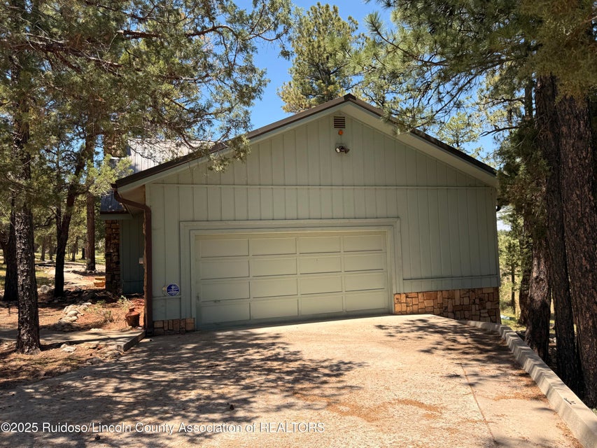 Alto, New Mexico, 88312, United States, 3 Bedrooms Bedrooms, ,4 BathroomsBathrooms,Residential,For Sale,1975387