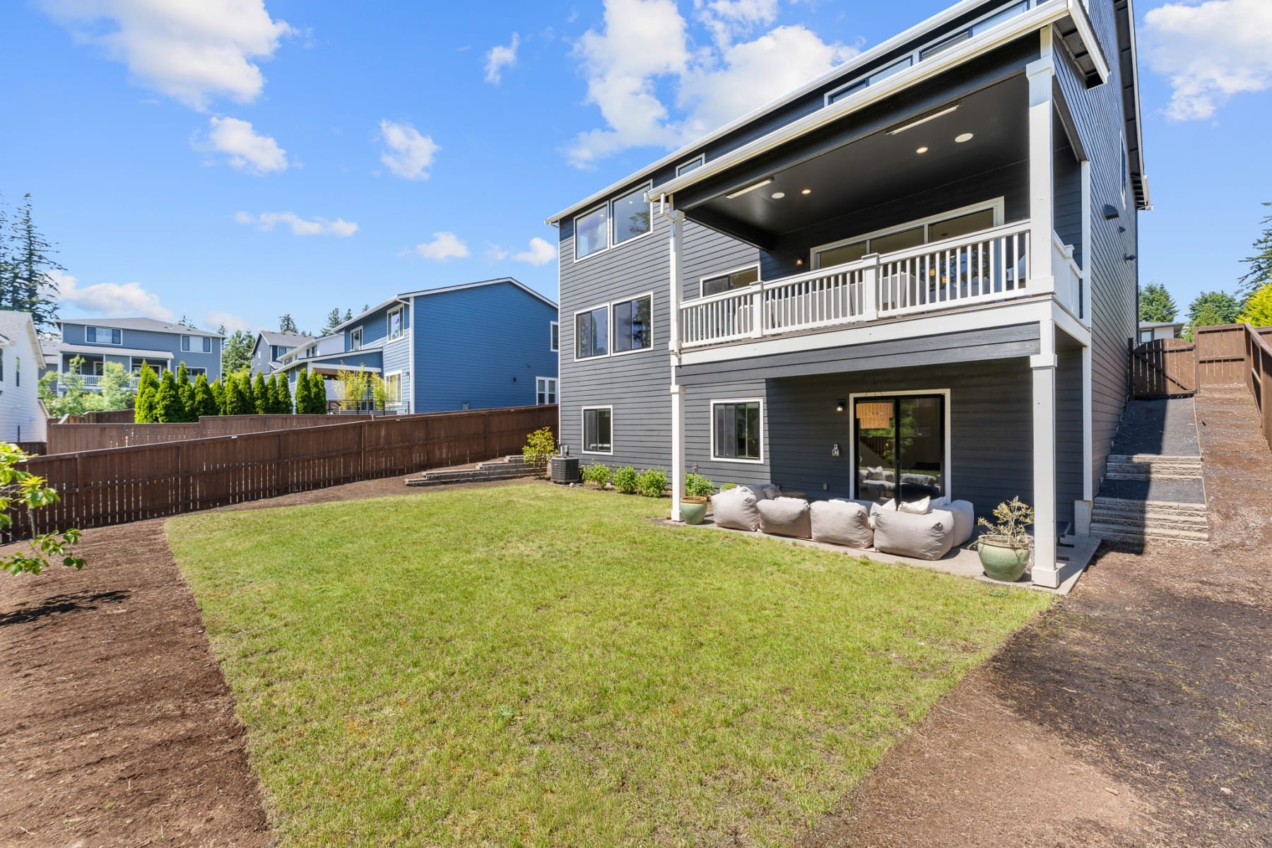 2763 DAHLIA DR West Linn, OR 97068 - 物件實景