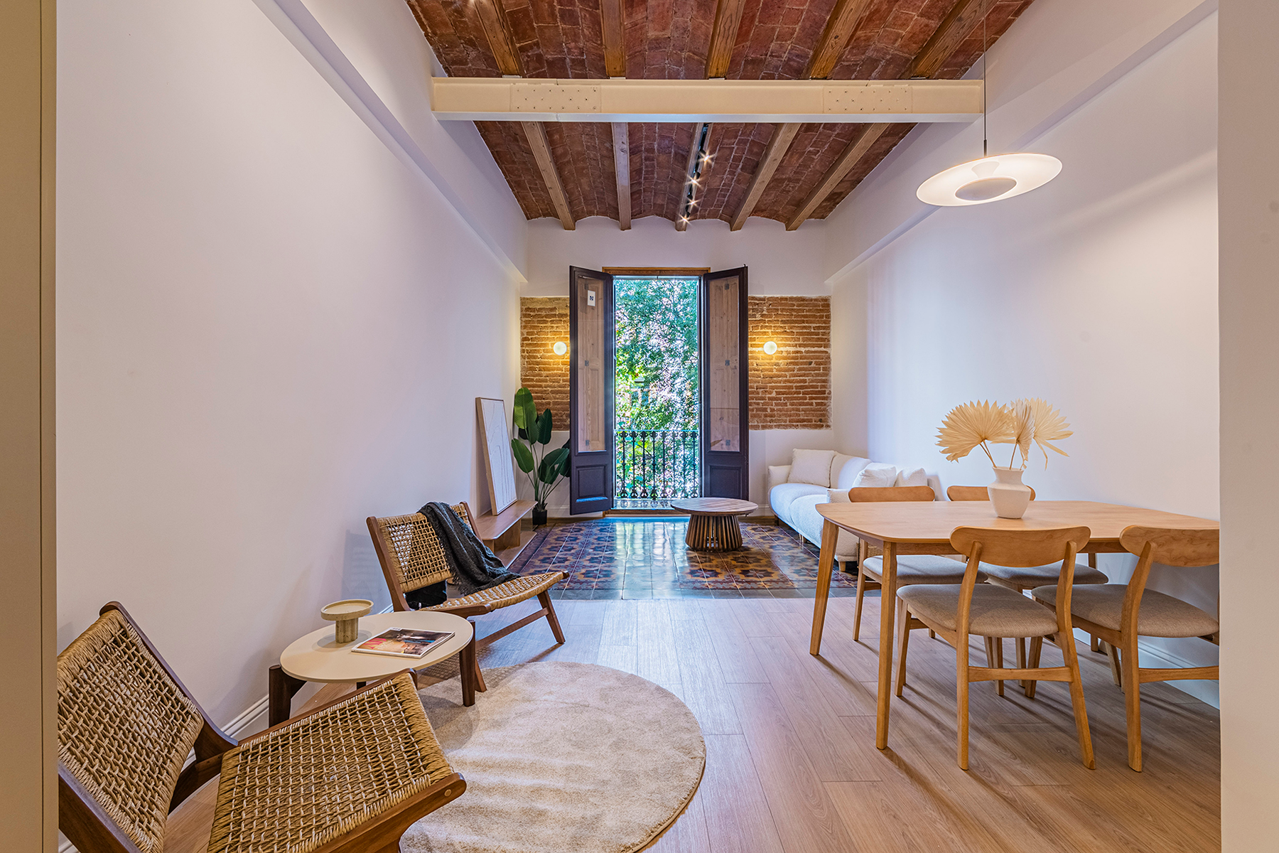  Beautifully renovated apartment in Eixample, next to Gracia - 物件實景
