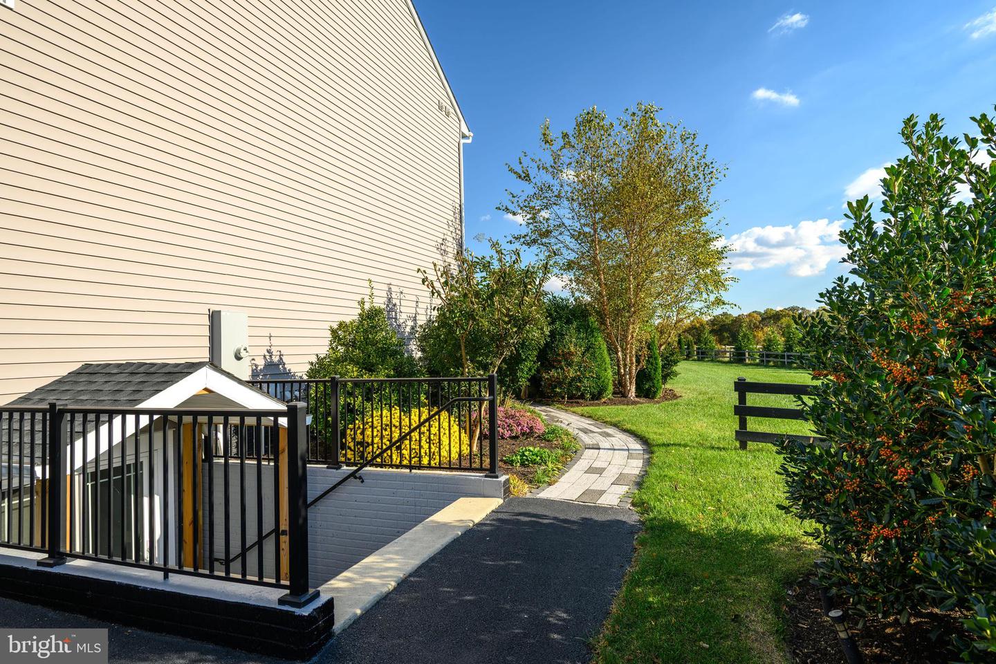 Queenstown, Maryland, 21658, United States, 5 Bedrooms Bedrooms, ,5 BathroomsBathrooms,Residential,For Sale,1988334