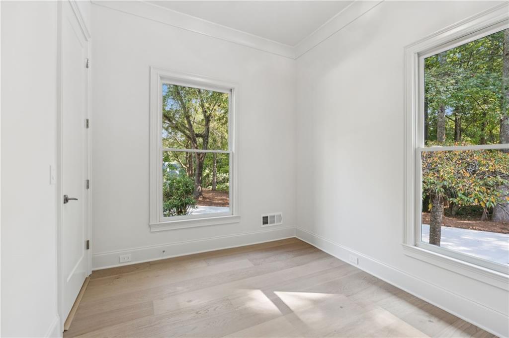 Alpharetta, Georgia, 30004, United States, 5 Bedrooms Bedrooms, ,7 BathroomsBathrooms,Residential,For Sale,1978962