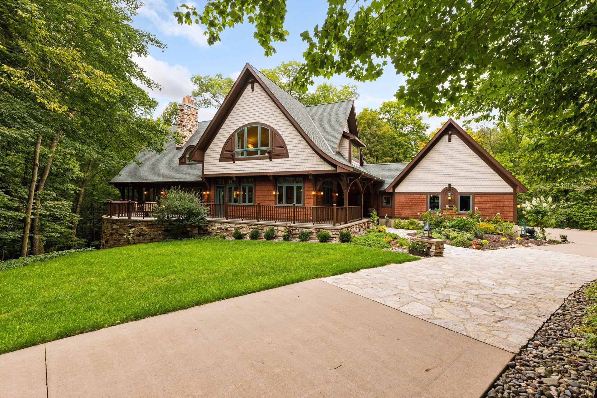 Orono, Minnesota, 55359, United States, 4 Bedrooms Bedrooms, ,4 BathroomsBathrooms,Residential,For Sale,1940992