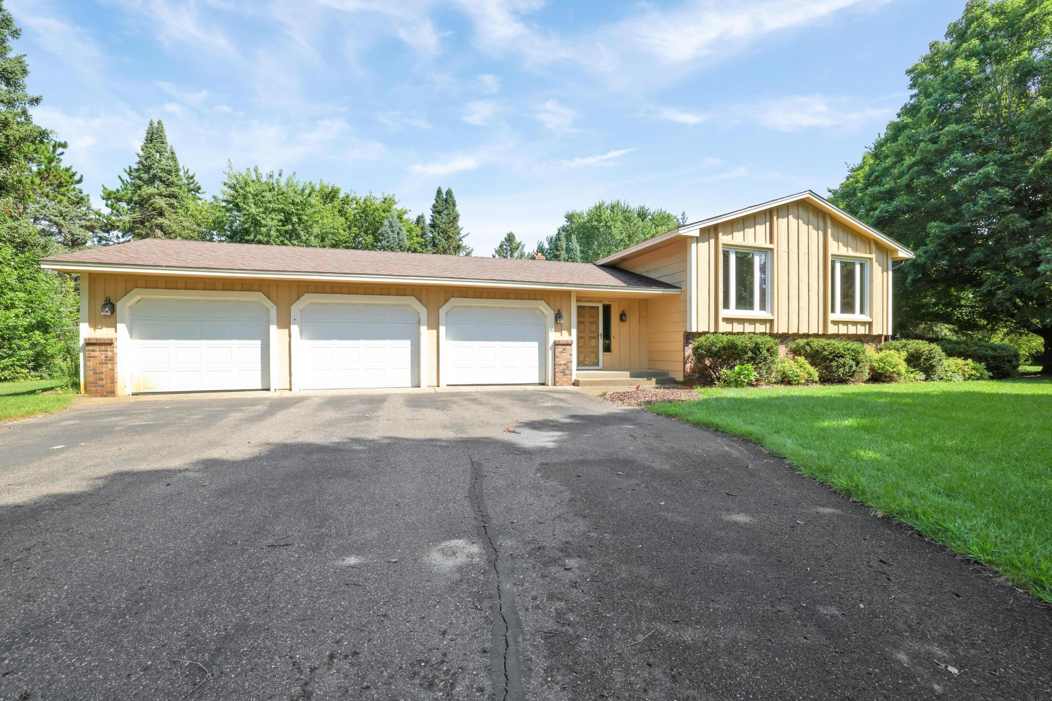 Andover, Minnesota, 55304, United States, 4 Bedrooms Bedrooms, ,2 BathroomsBathrooms,Residential,For Sale,1975658