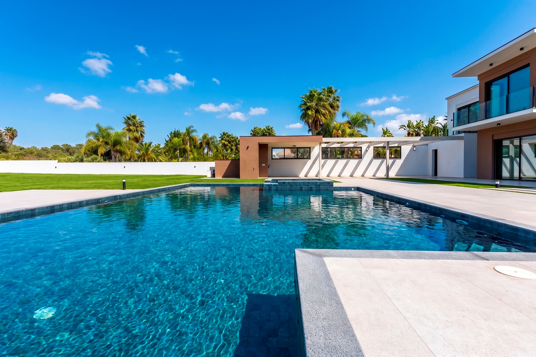  House, 7 bedrooms, for Sale - 物件實景
